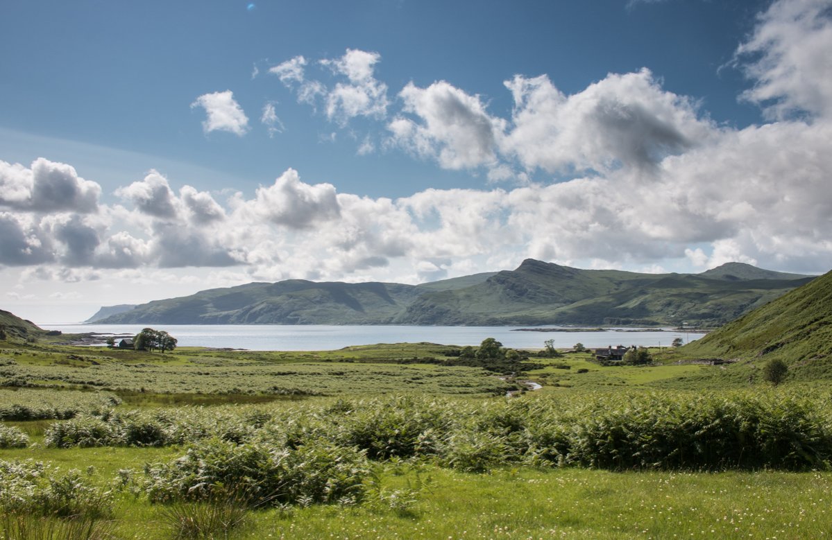 Book The Bothy at Laggan Sands on the Isle of Mull. Self catering for two.