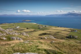 Looking over northern Iona from Dun I 