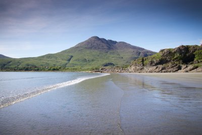 Lochbuie and laggan sands are a ten minute drive from the house