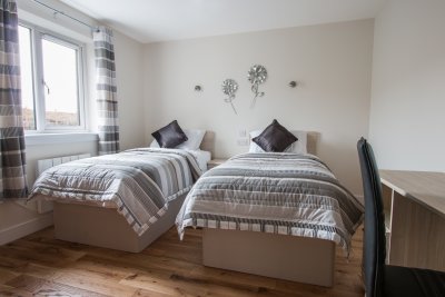Twin bedroom at Lochside