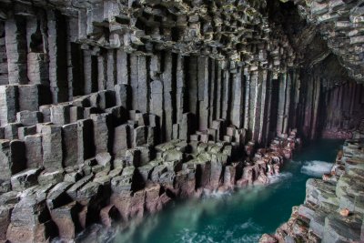 Set sail to Staffa to see the basalt columns and Fingal's Cave