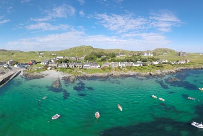 Visit Iona for more beautiful beaches, the historic abbey and great wildlife too