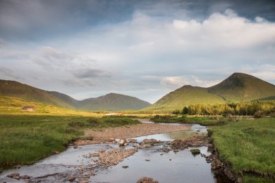 The breath-taking Glen Forsa beckons for mountain, glen and river hikes