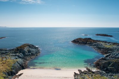 One of the hidden bays to find on the Ross of Mull